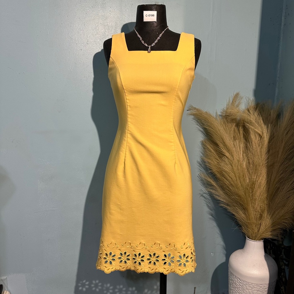 Jodi Kristopher Yellow Eyelet Hem Sheath Dress Square Neck 42552K Size 1/2